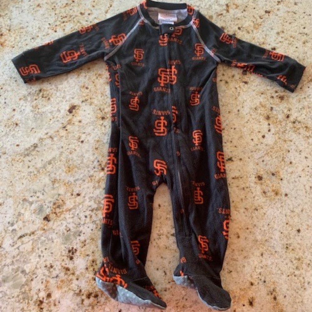 SF Giants Onesie with Feet 6-9M (Gen2)